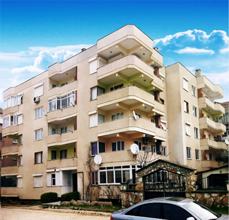 Ustaoğlu Apartmanı - Çınarcık
